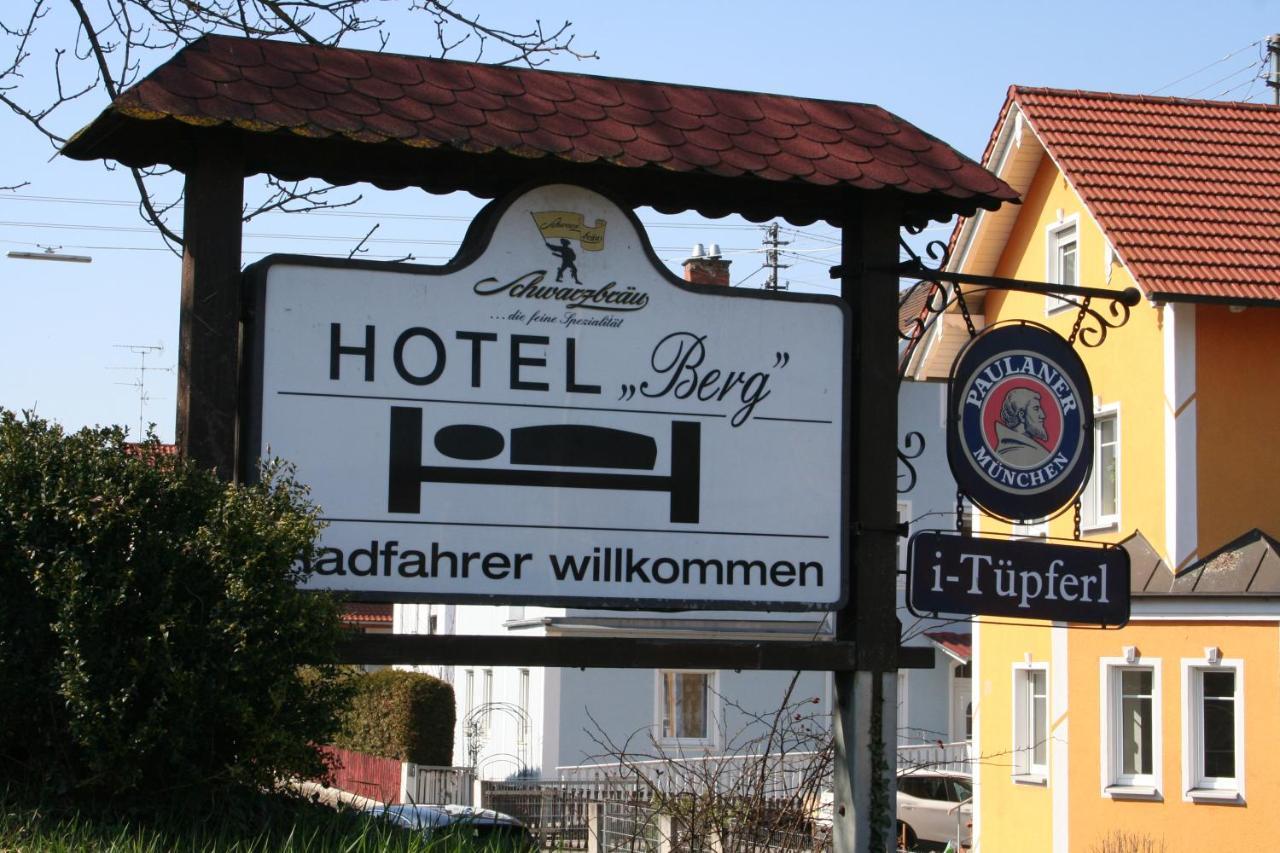 Gasthof Berg Hochstadt an der Donau Exterior foto